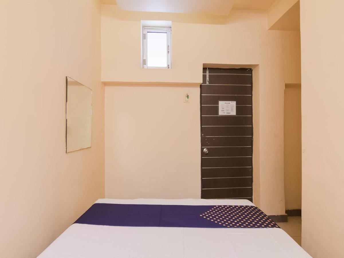 Hotel Spot On Airport